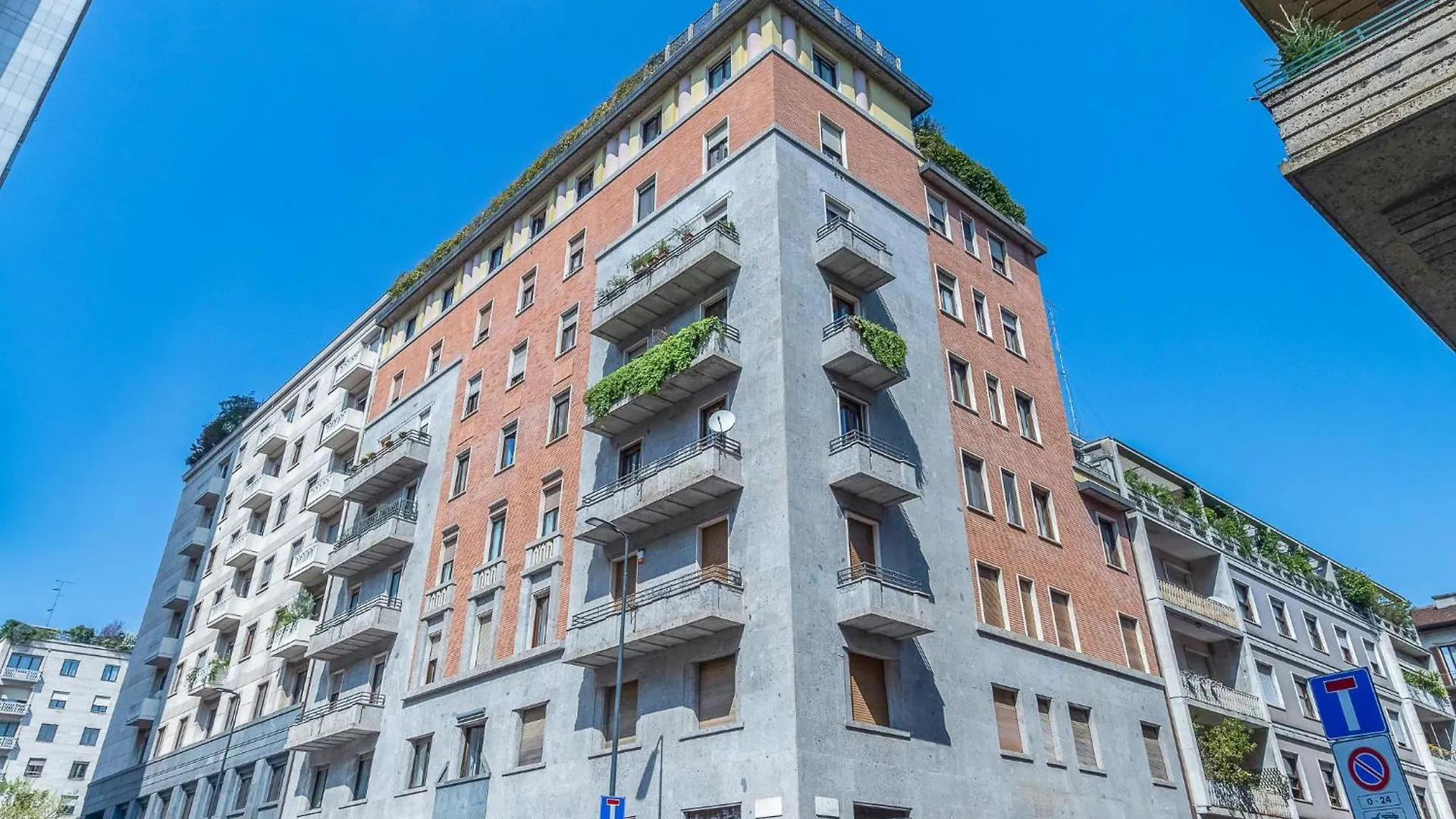 Carlotta Suite - Repubblica City Center By Innstay Milano 0*,
